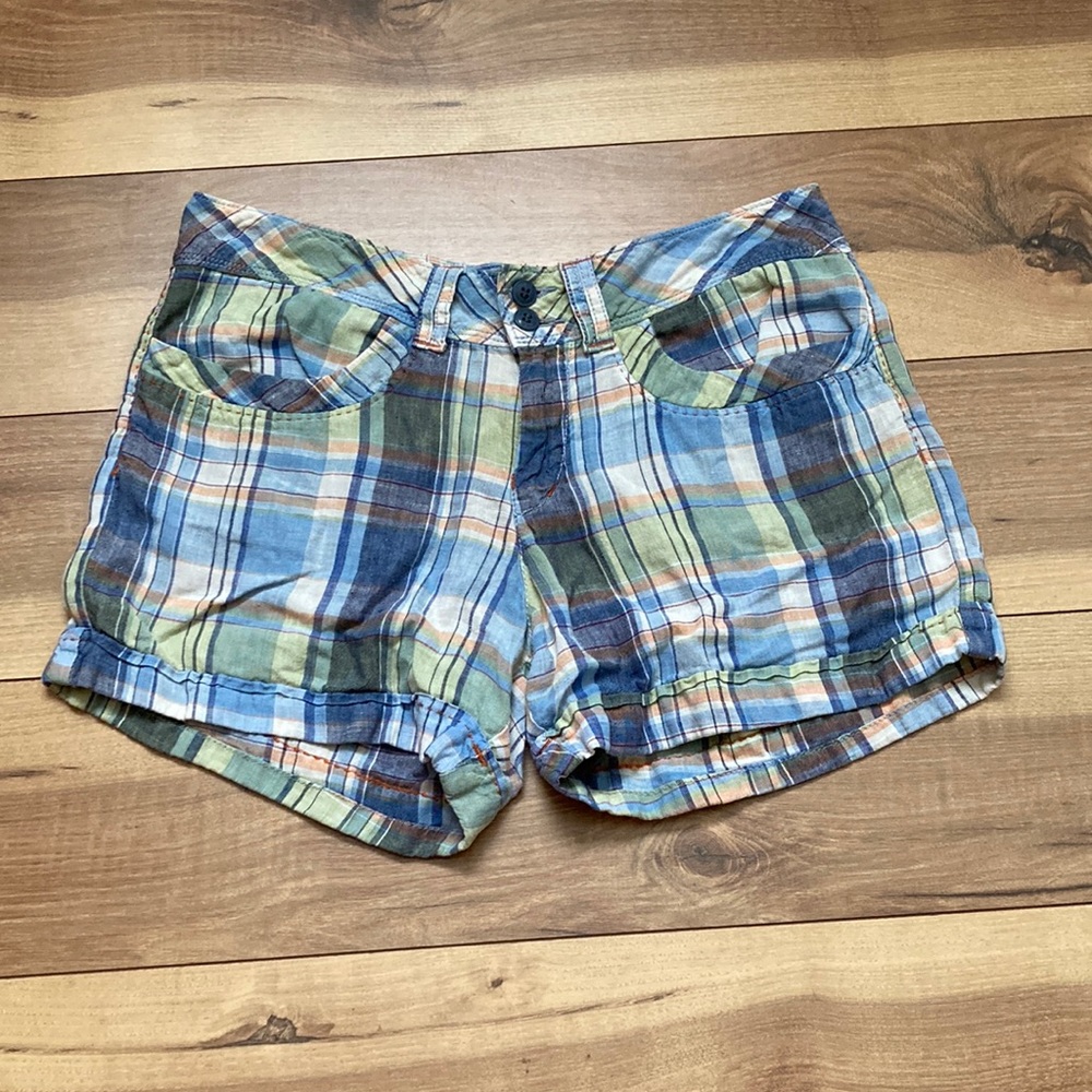 Lucky Brand plaid linen 3.5” shorts. Size 6